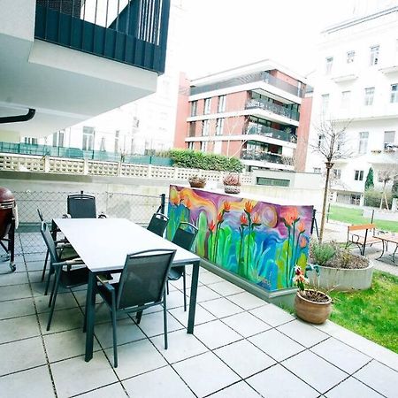 Top Central Apartment On Karlsplatz 비엔나 외부 사진