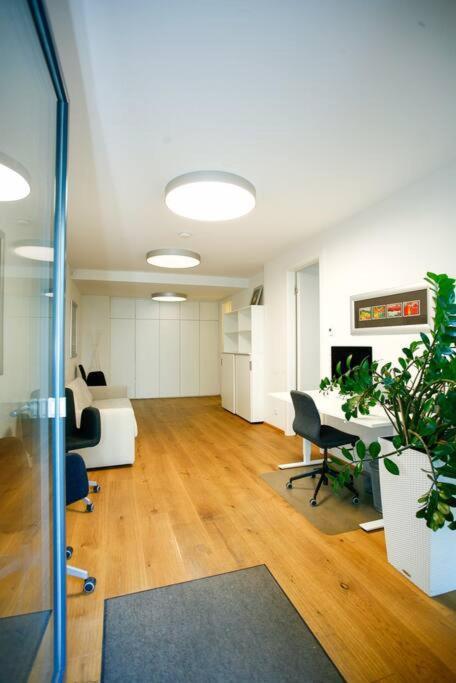 Top Central Apartment On Karlsplatz 비엔나 외부 사진