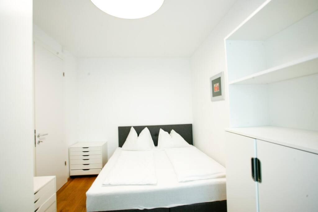 Top Central Apartment On Karlsplatz 비엔나 외부 사진